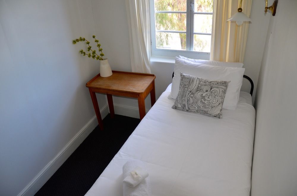 Caledonian Inn โรบ ภายนอก รูปภาพ